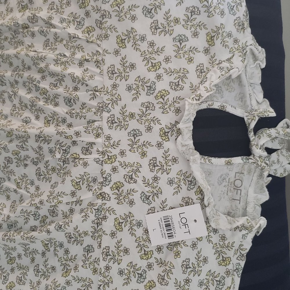 TOP RUFFLE SLEEVES SHELL - Picture 2 of 9